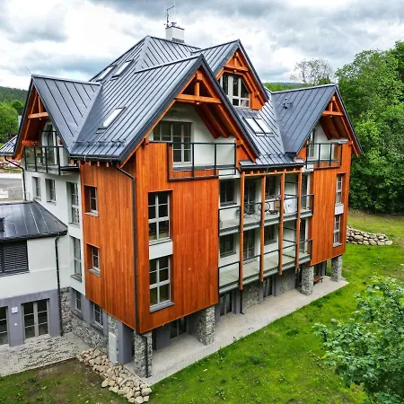 Alaska Apartment *